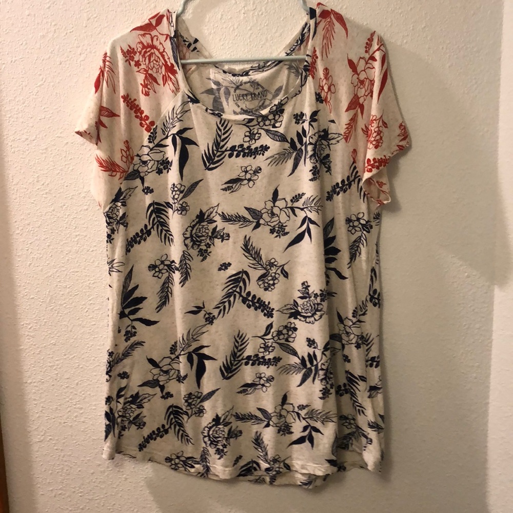 Lucky brand red white and blue T-shirt